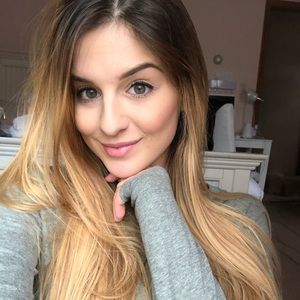 Meet your Posher, Cass